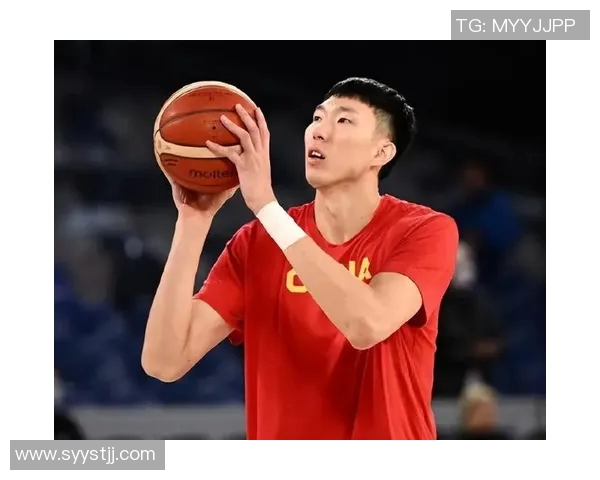 周琦在国际赛场的表现引发热议,未来篮球生涯将如何发展引人关注 周琦在国际赛场的表现引发热议,未来篮球生涯将如何发展引人关注