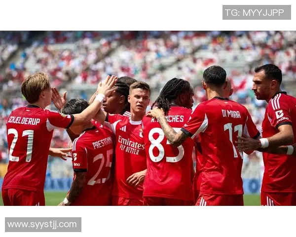 拜仁与本菲卡对决技术统计分析揭示比赛关键数据与表现亮点