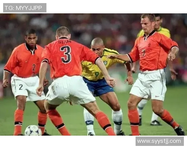 2017年中国足球队与荷兰队精彩对决回顾与分析