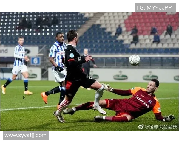 格拉夫与埃因霍温激战正酣赛果揭晓引发球迷热议