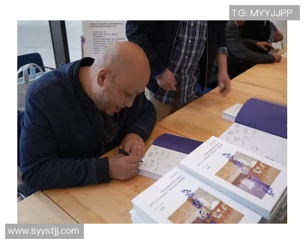 徐昕的艺术旅程：从传统到现代的跨越与探索