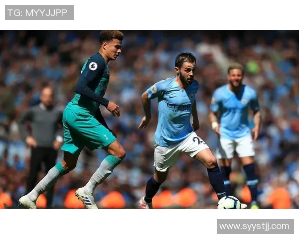 克罗斯的足球之路：从天才少年到世界顶级中场的辉煌历程与成就