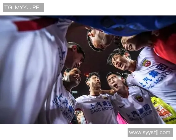 恒大与建业激战正酣谁能在这场较量中笑到最后