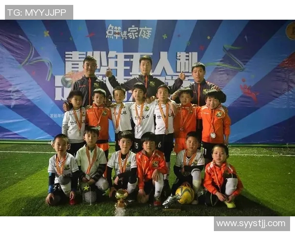 赛后分析：上海足球队与武汉足球队的团队协作与战术执行探讨